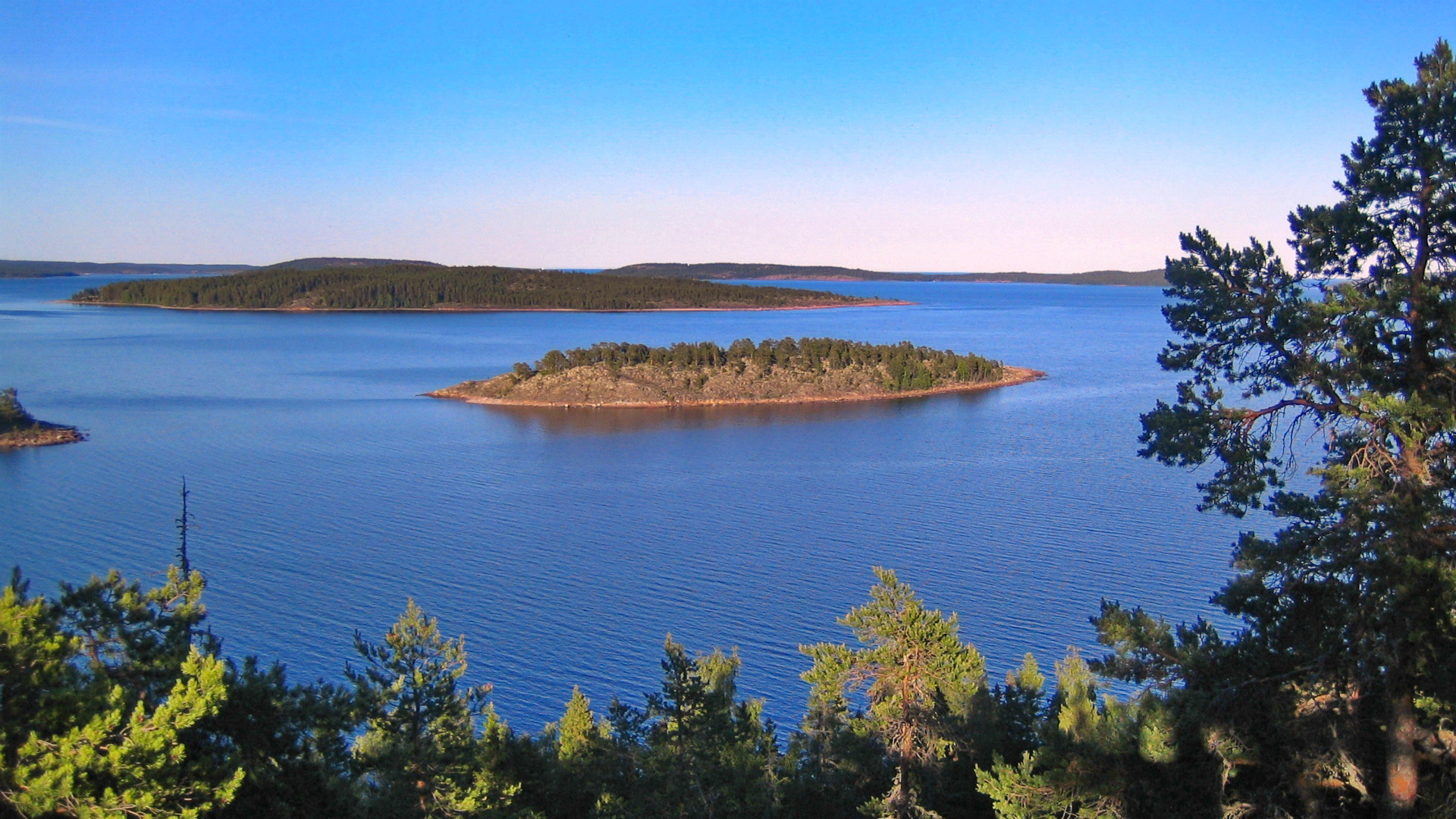 Vy från Genesön.