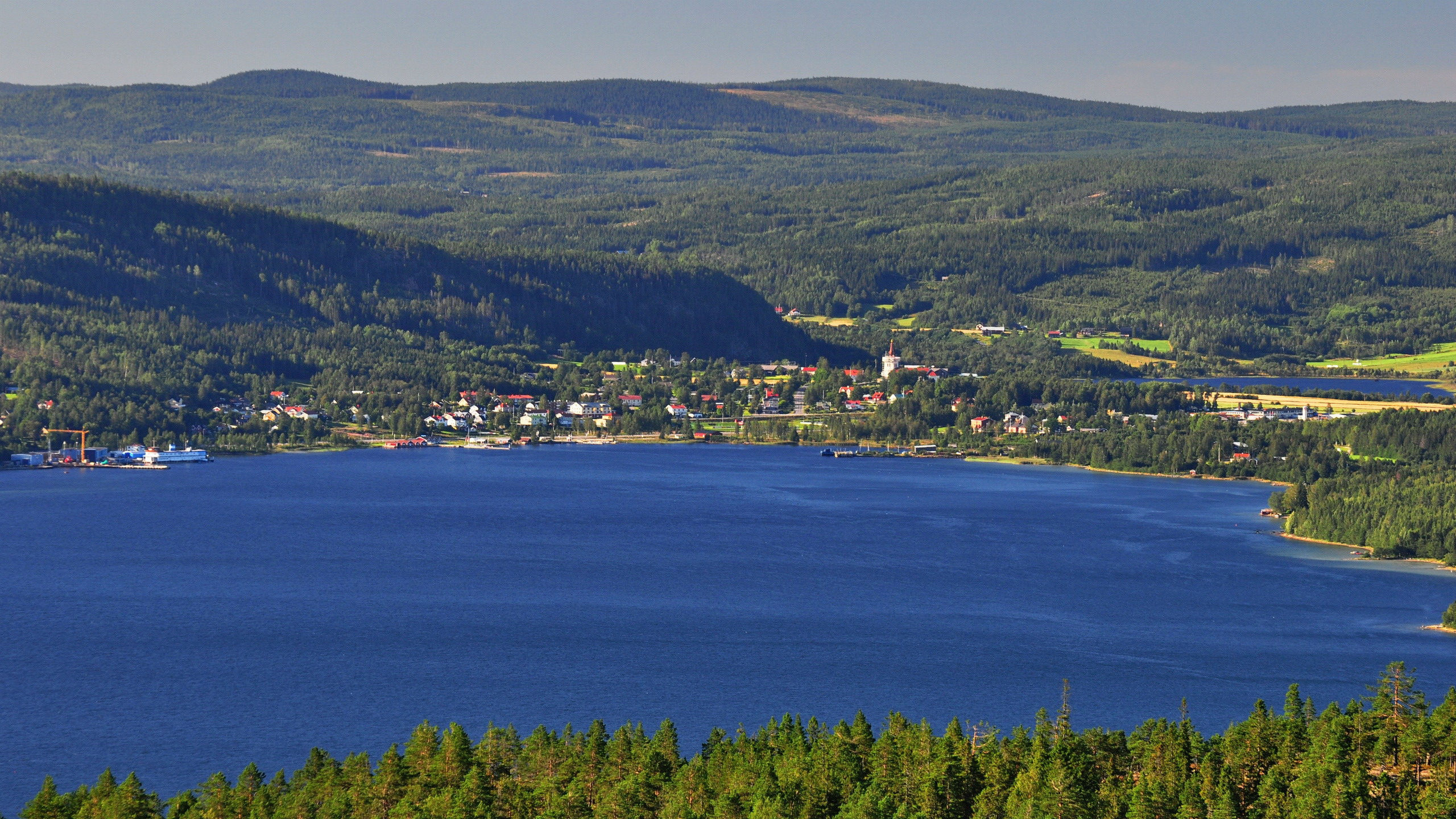 Utsikt från Högklinten i Nordingrå.