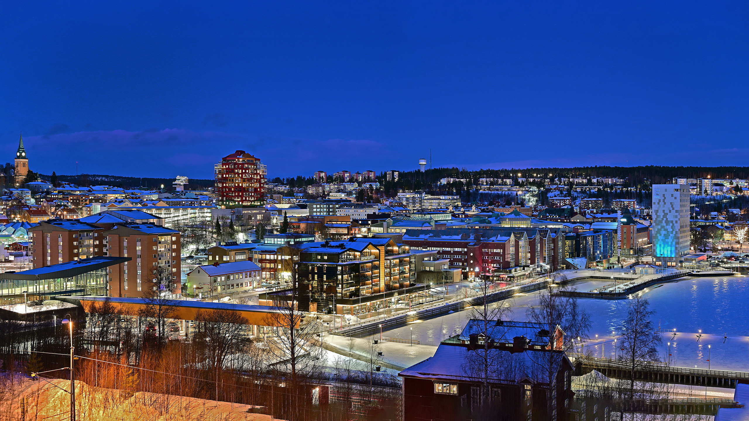 Kvällsbild från Örnsköldsvik.